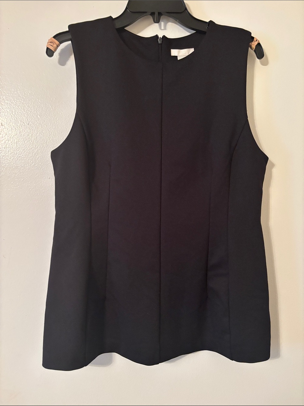H&M Black Sleeveless Shell Tank Top